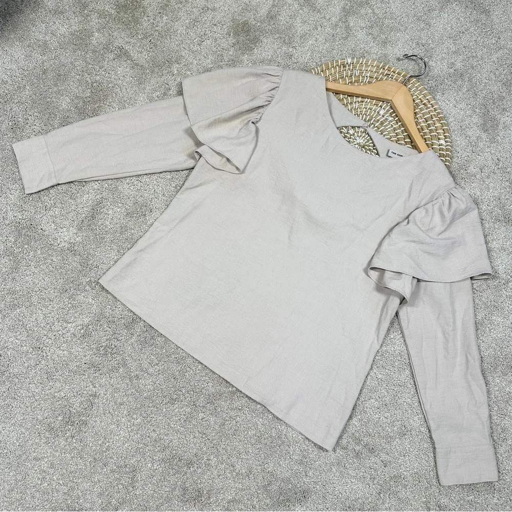 The Odells Ruffle Shoulder Long Sleeve Top Blouse in Beige Cottagecore Size S - Picture 3 of 14